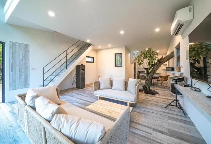 تختخواب و صبحانه 雲上太陽villa Ktv烤肉