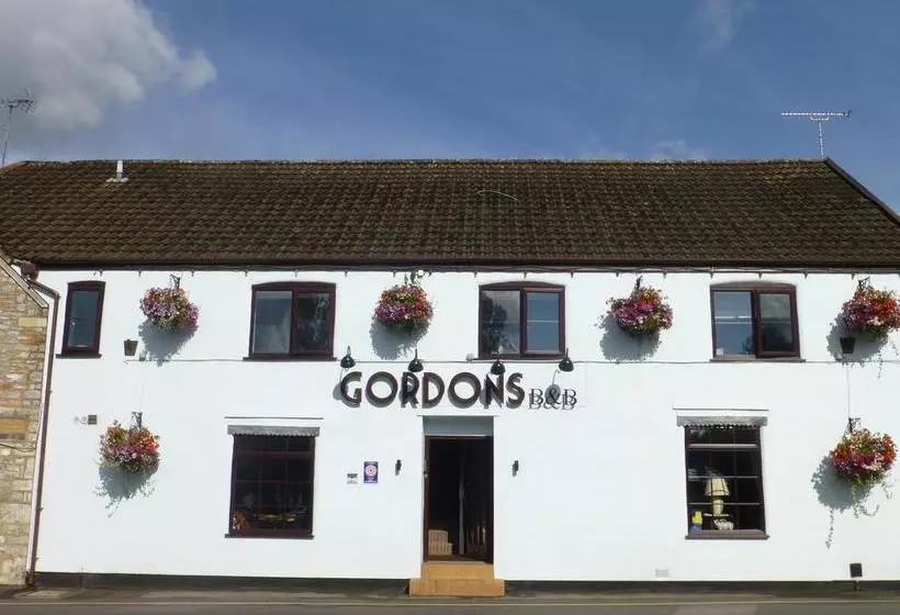 ベッドアンドブレックファースト Gordons