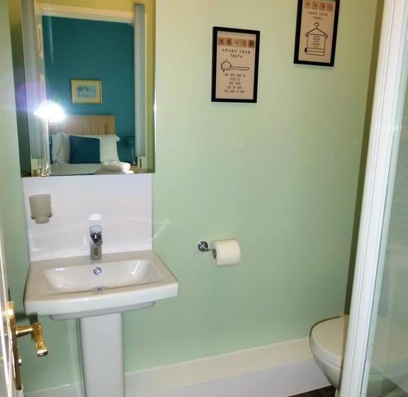 住宿加早餐  Gordons