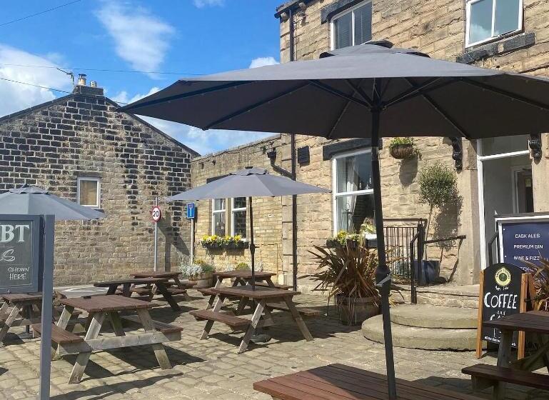 مبيت وإفطار The White Swan, Yeadon