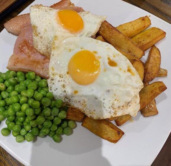 مبيت وإفطار The White Swan, Yeadon