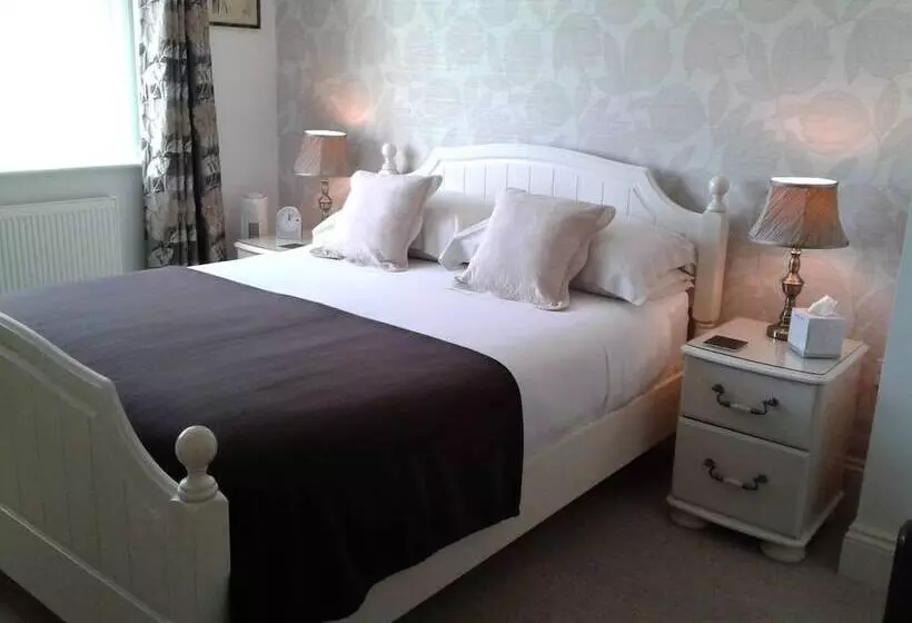 Eastdale Bed And Breakfast