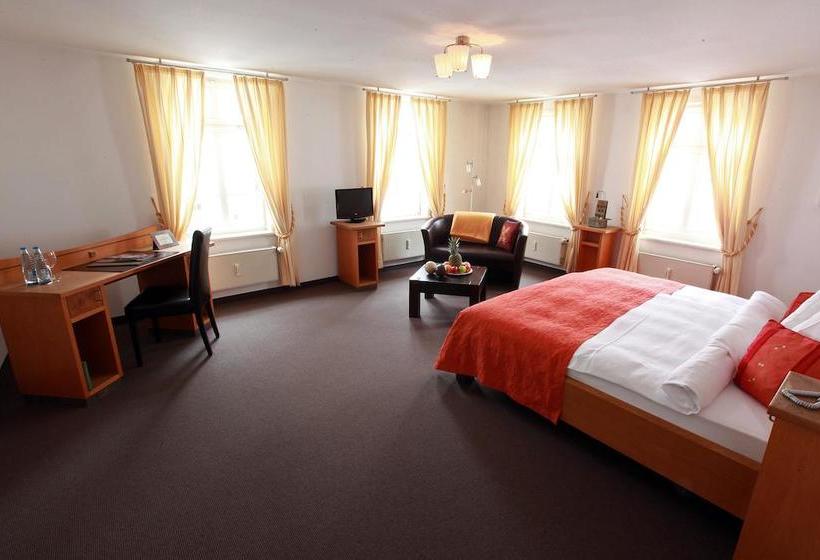 Gasthaus & Hotel Zum Hirschen