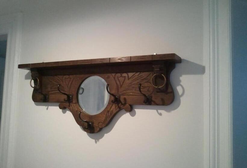 Отель Hugos Haus & Berthas Haus