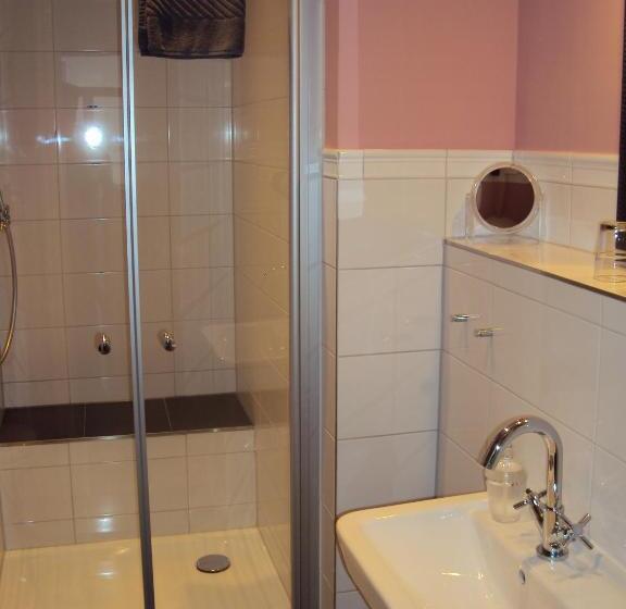 Отель Hugos Haus & Berthas Haus