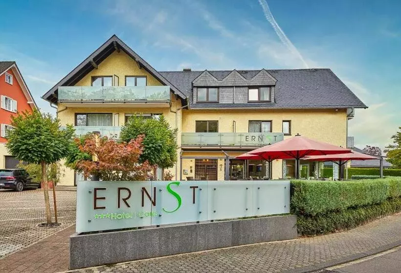 Hotelli Café Ernst