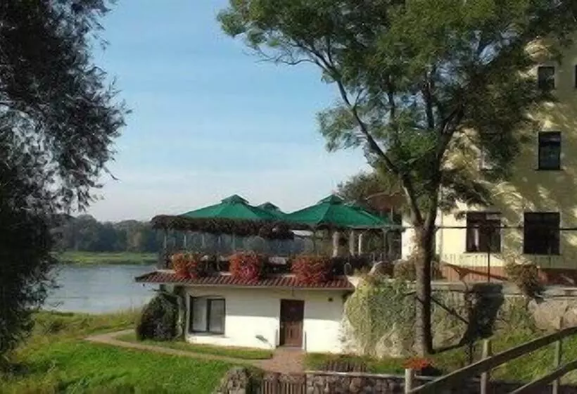 ホテル Elbterrassen Zu Brambach