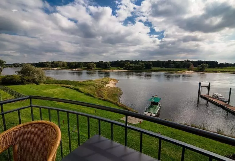 ホテル Elbterrassen Zu Brambach