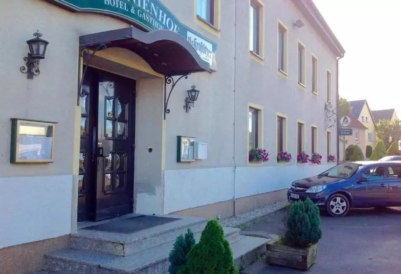 Hotelli Kastanienhof