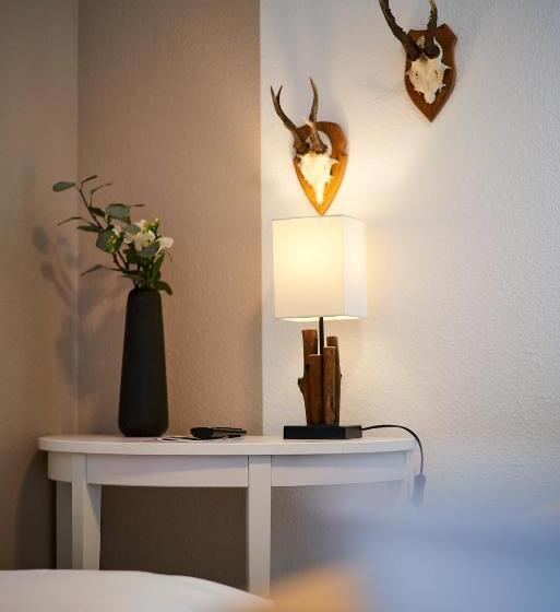 בית מלון כפרי Landgasthof Hirsch