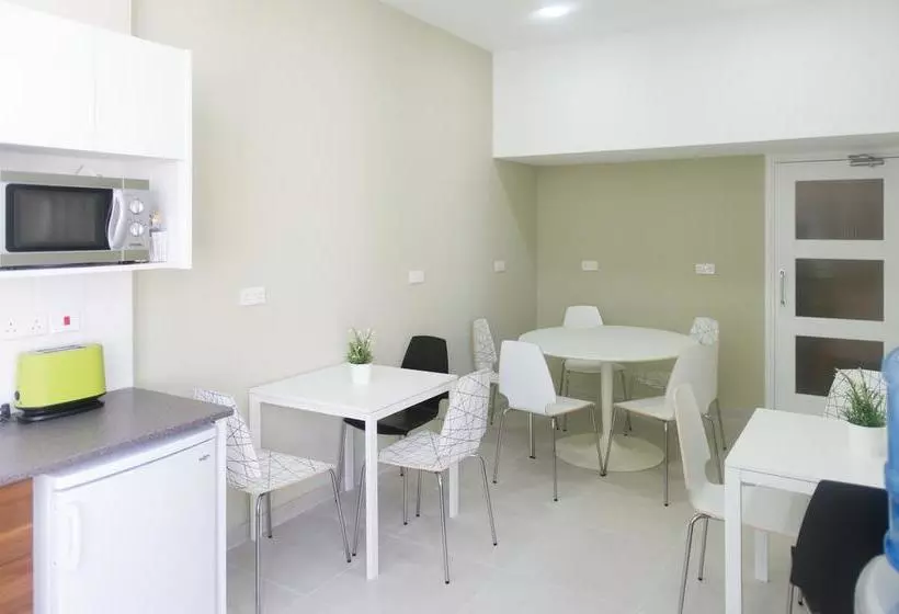Manolia City Residences