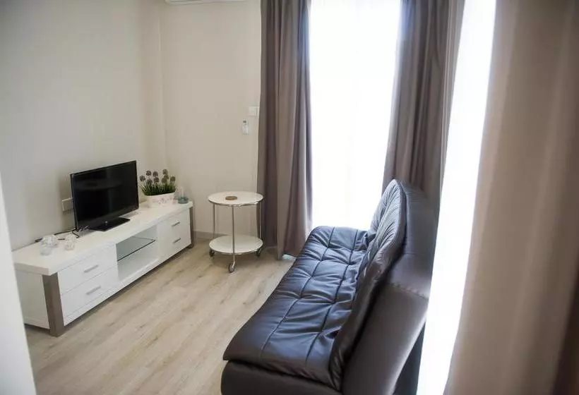 Manolia City Residences