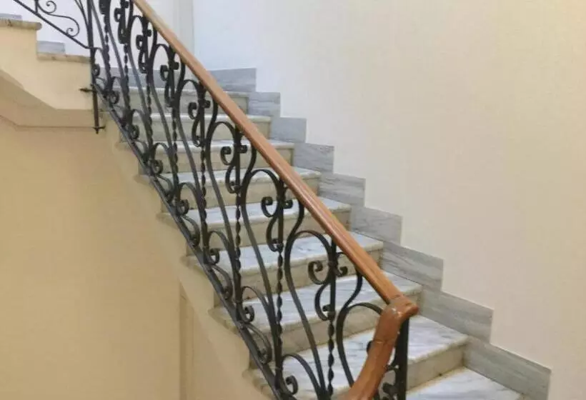 هتل Miramare