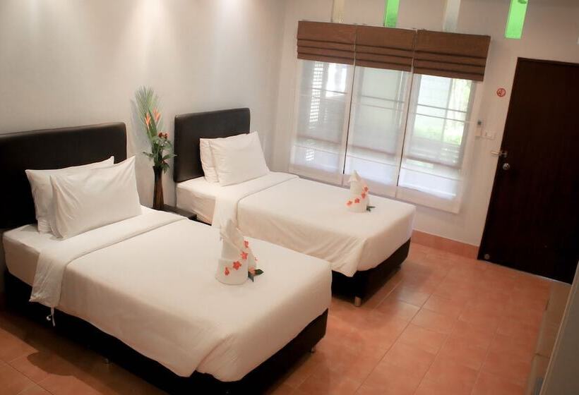 Szálloda Royal Lee Resort & Spa