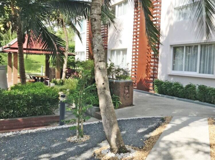 Szálloda Royal Lee Resort & Spa