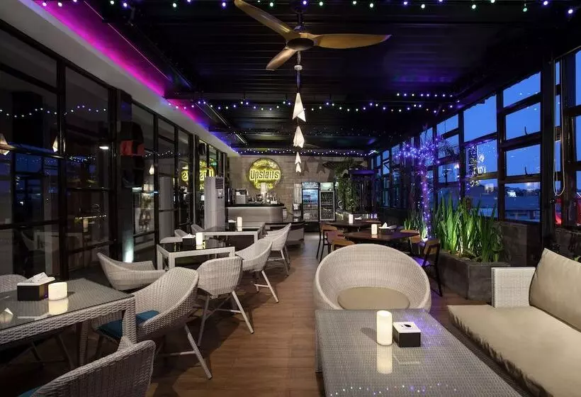 Hotel Sawana Suites