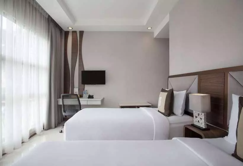 Hotel Sawana Suites