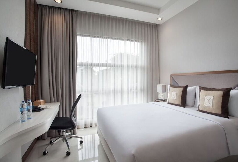 Hotel Sawana Suites