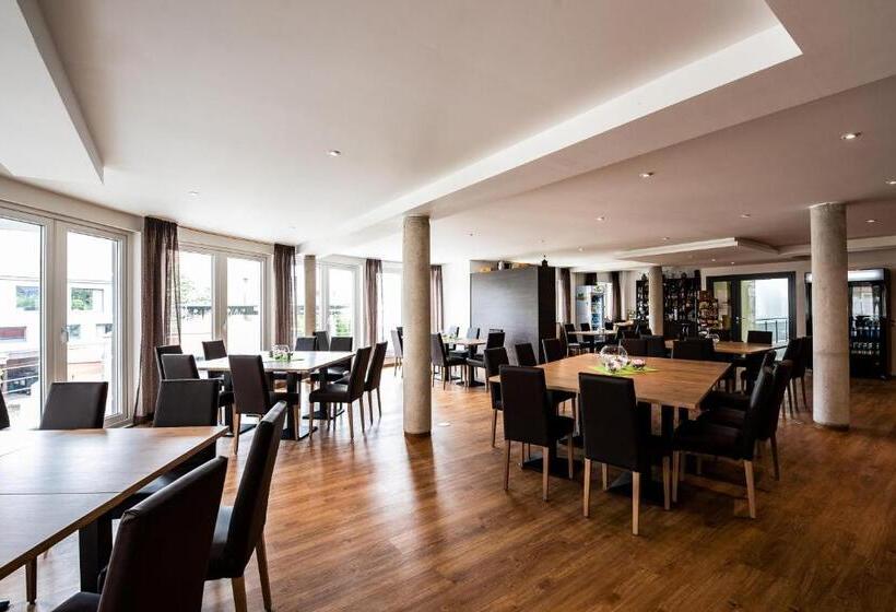 Отель Sternplatz