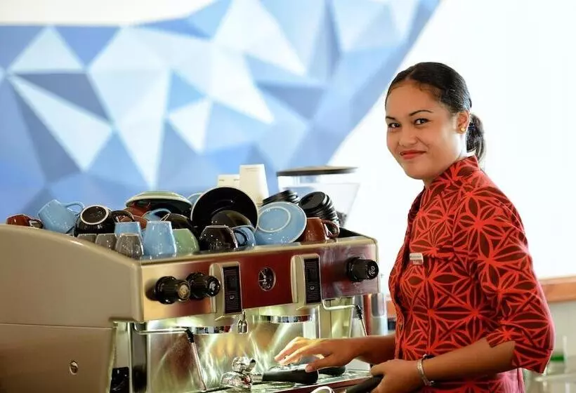 هتل Tanoa International Dateline