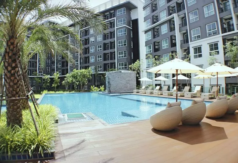 هتل The Change Suites Korat