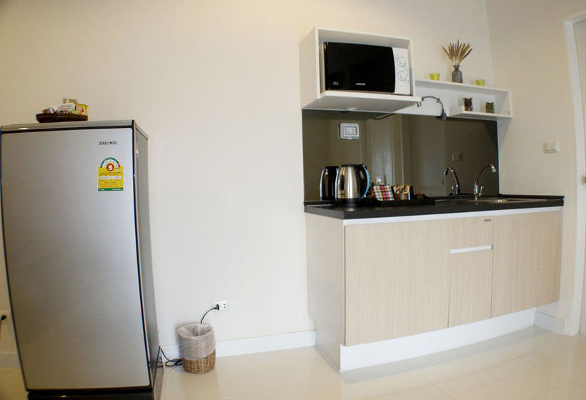 Отель The Change Suites Korat