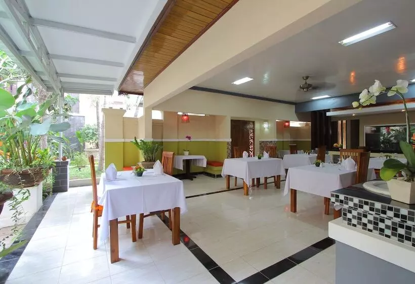 Hotelli The Sesari Jimbaran