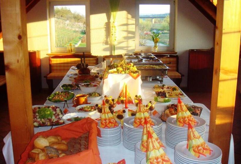 Landhotel Weingut Schulze