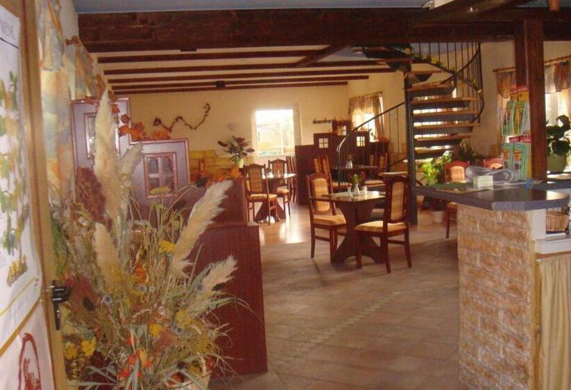 Landhotel Weingut Schulze