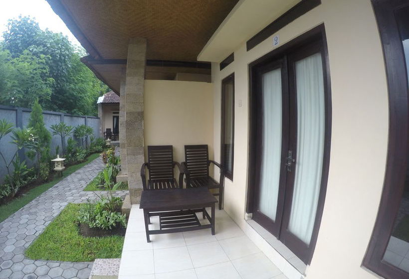 פנסיון La Bella Guest House