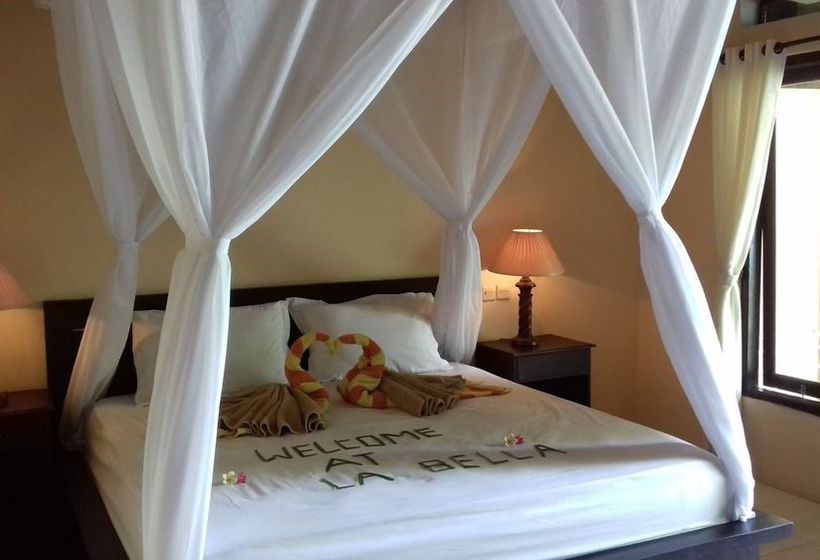 פנסיון La Bella Guest House