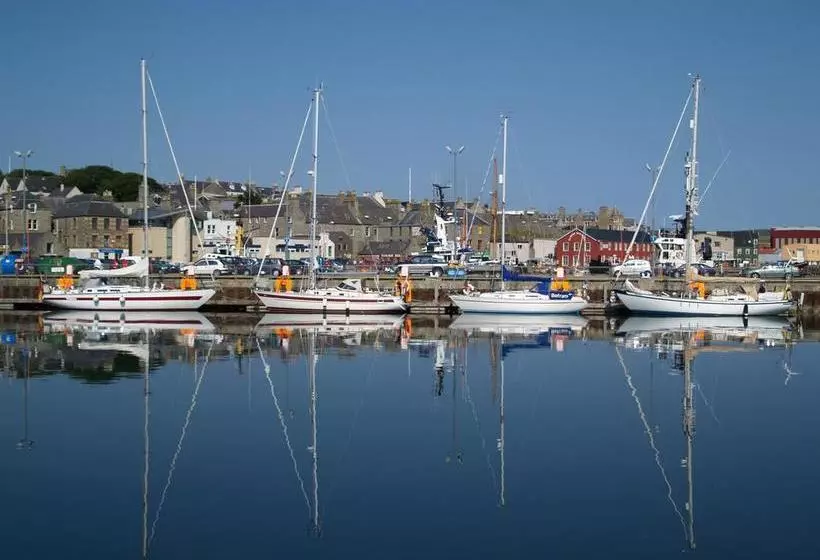 Aald Harbour Bed & Breakfast