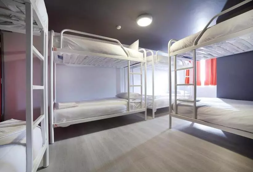 Sleeperdorm   Hostel