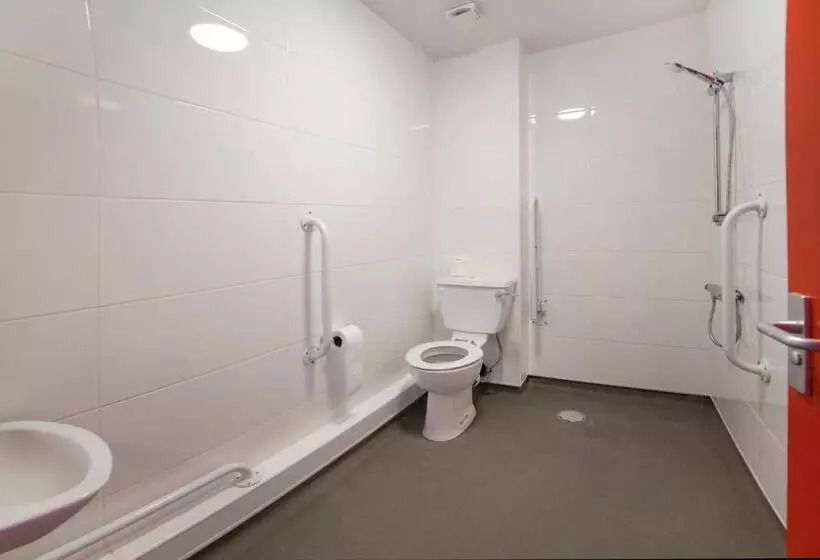 Sleeperdorm   Hostel