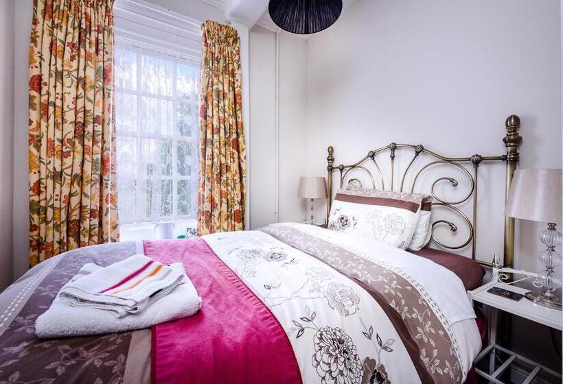 צימר Mangreen Country House