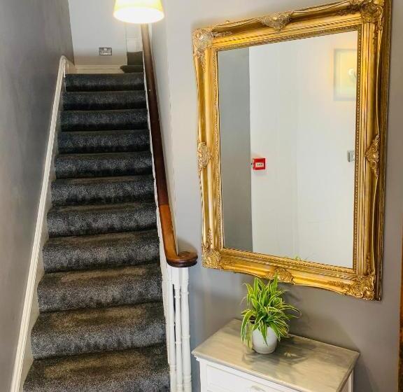 צימר Minster Hub   2 Min Walk 2 Minster!