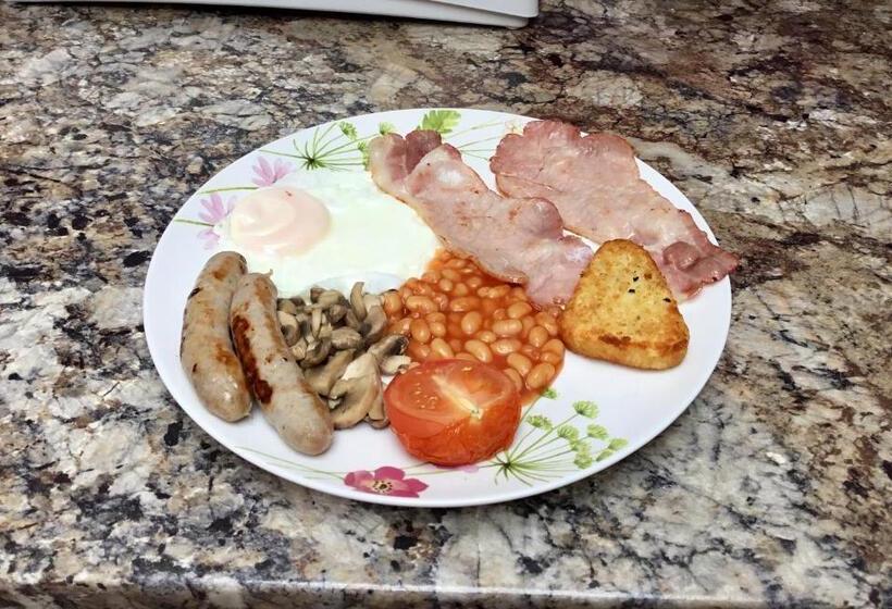 민박 The Coventry Guest House