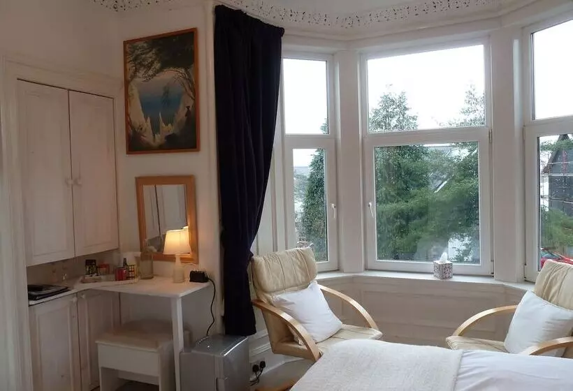 Failte Bed & Breakfast