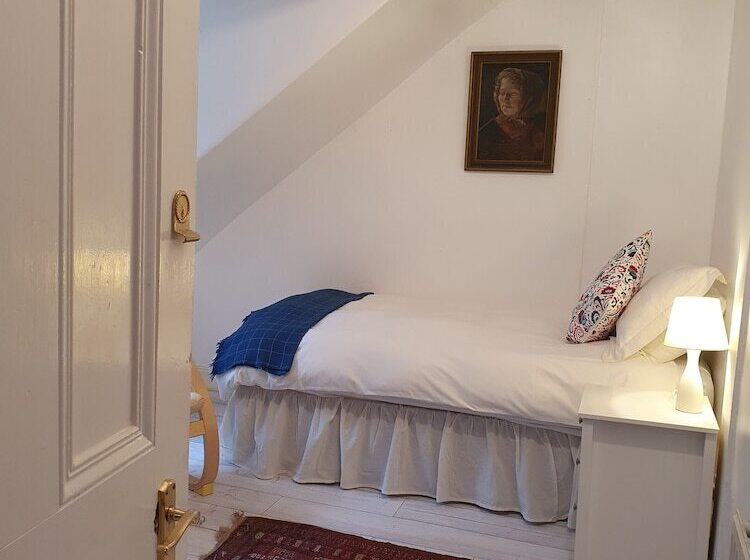 Failte Bed & Breakfast