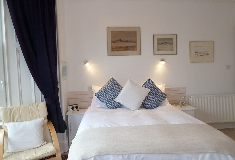 Failte Bed & Breakfast