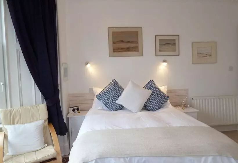 Failte Bed & Breakfast