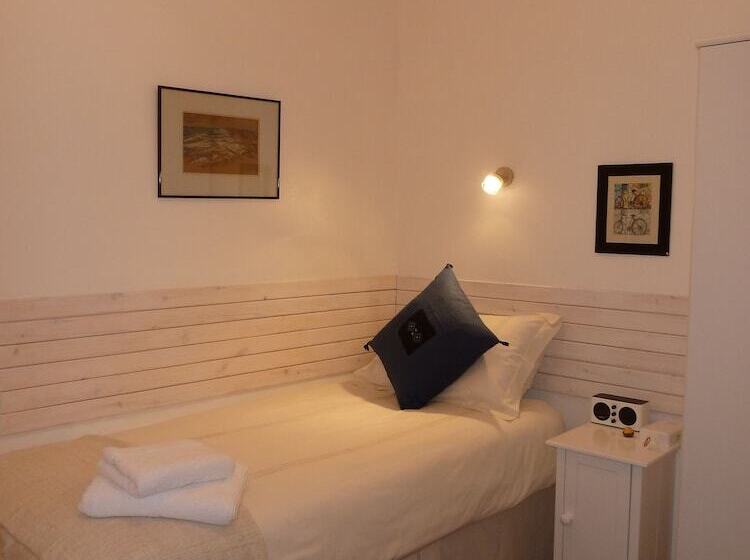 Failte Bed & Breakfast