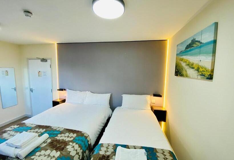 Отель Almond Tree