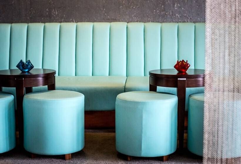 فندق Restaurant James Sommerin