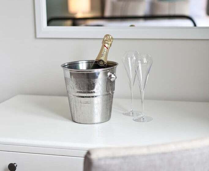 בית מלון כפרי The Bath Arms