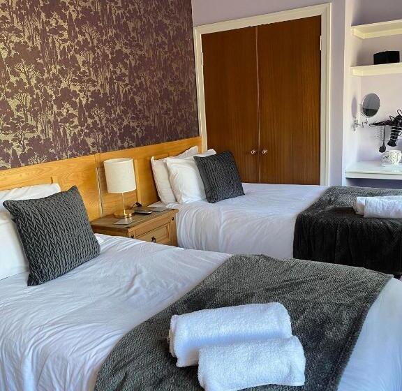 בית מלון כפרי The Black Swan