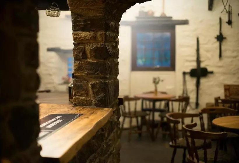 Hotelli Trewern Arms