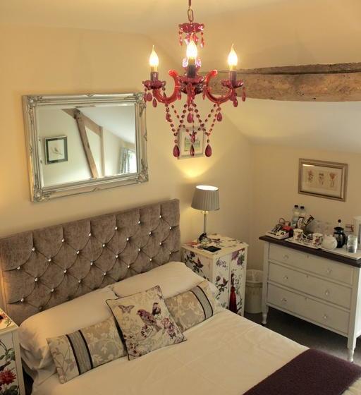 Llansabbath Country Farmhouse B&b