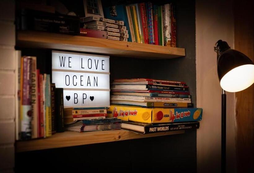 Ocean Backpackers Self Catering Hostel