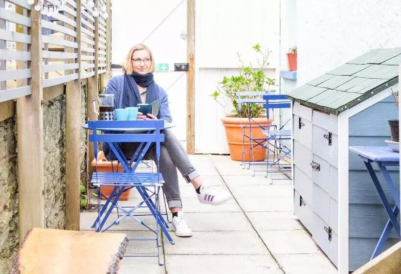 Ocean Backpackers Self Catering Hostel